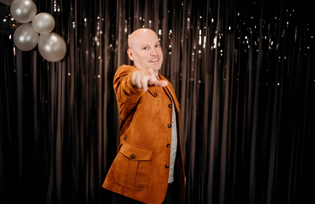 Benjie Kushins Headshots