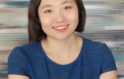 Tong Liu's headshot